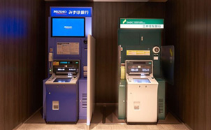 Mizuho Bank ATM / Sumitomo Mitsui Banking ATM