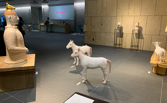 渡邉 たまえ 展 ―ひととどうぶつのすまうところ—