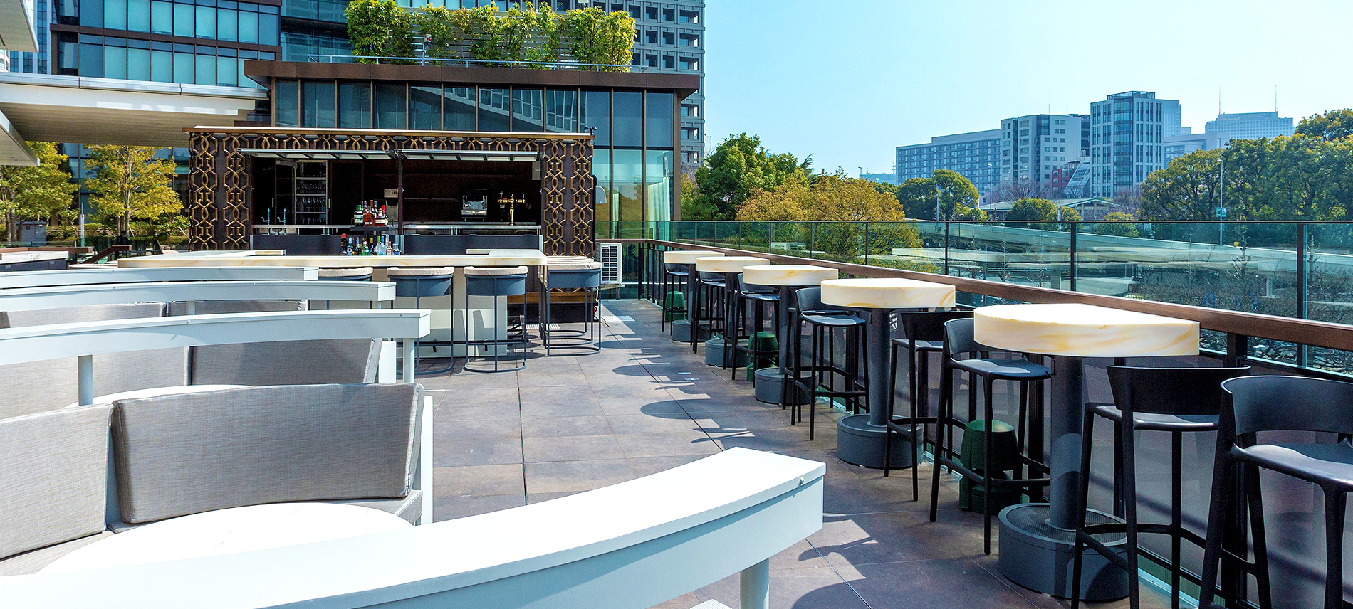 (8/1~期間限定)『Summer Terrace Standing BAR』オープン